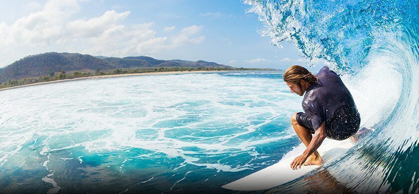 Surfing Professionals Use Snapchat Stories to Engage Fans